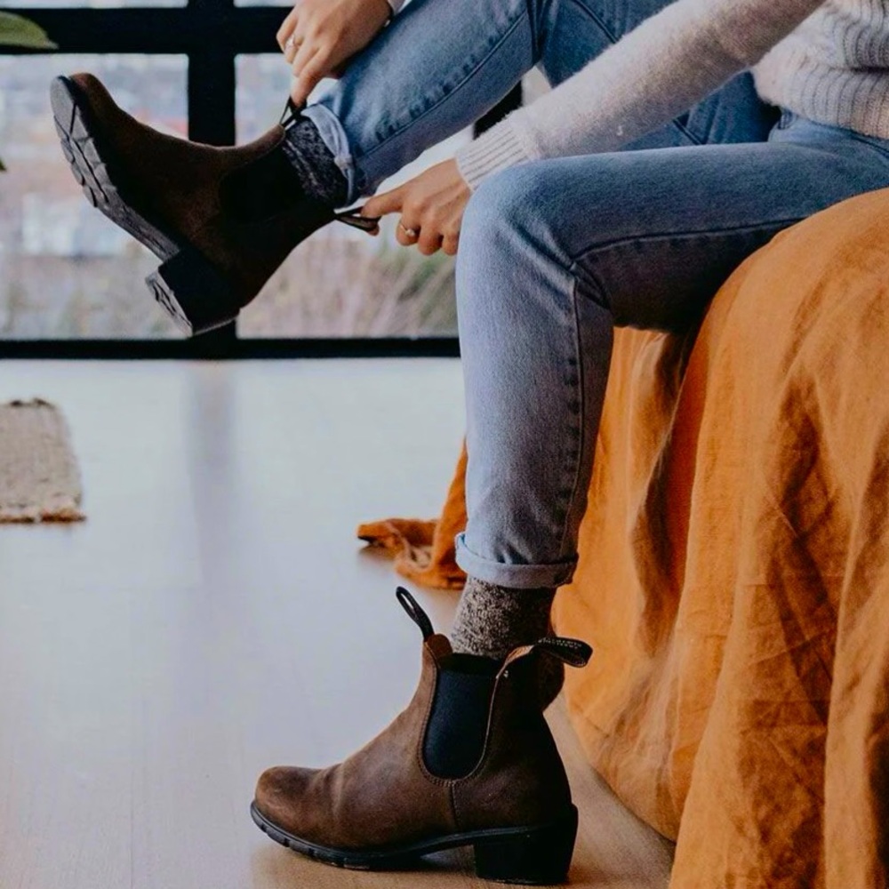 Blundstone 1673 Heeled boots NWOT